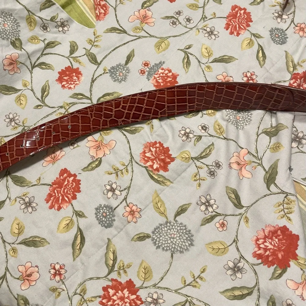 Retro Leather Croc Print Brown Belt